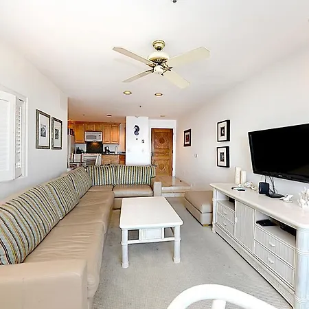 H178 - Hamilton Cove Villa 1-78